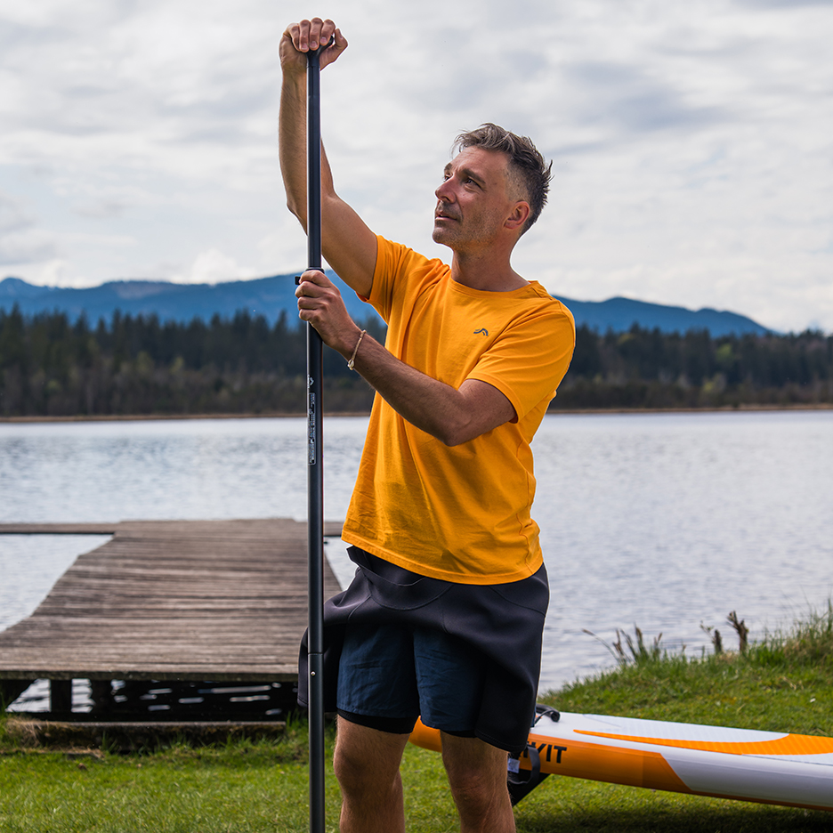 SUP board and paddle: watersports equipment.